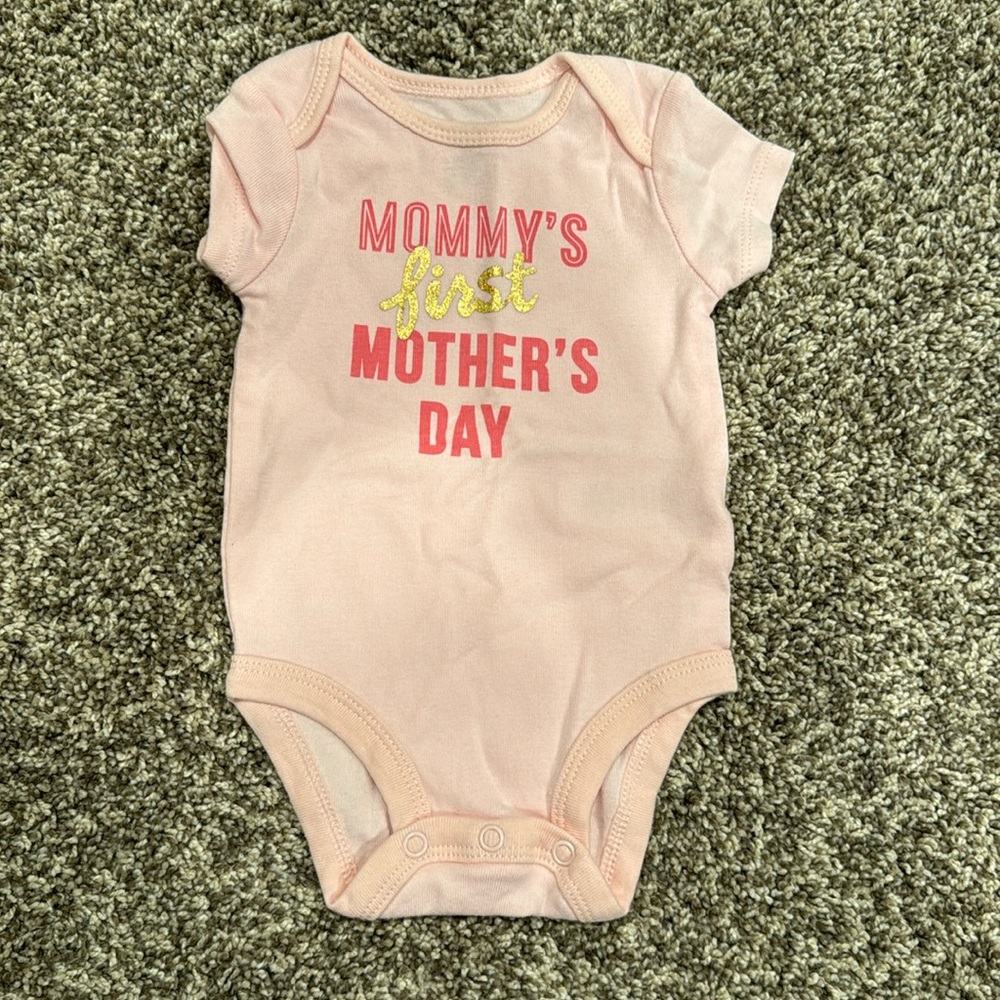 Mommy’s first Mother’s Day onesie- pink